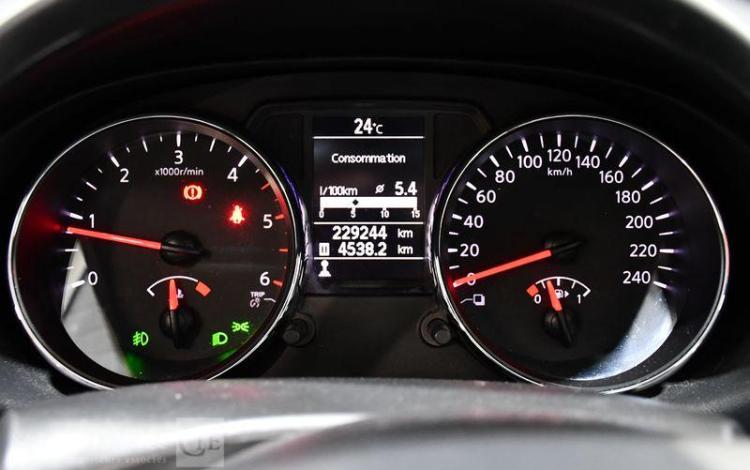NISSAN QASHQAI 1,6 DCI 130 CONNECT EDITION 2WD BLANC CT-630-SK