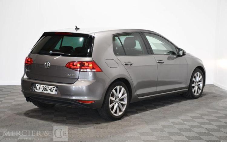 VOLKSWAGEN GOLF VII 2,0 TDI 140 CARAT GRIS CV-380-KF