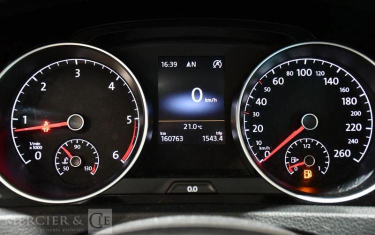 VOLKSWAGEN GOLF VII 2,0 TDI 140 CARAT GRIS CV-380-KF