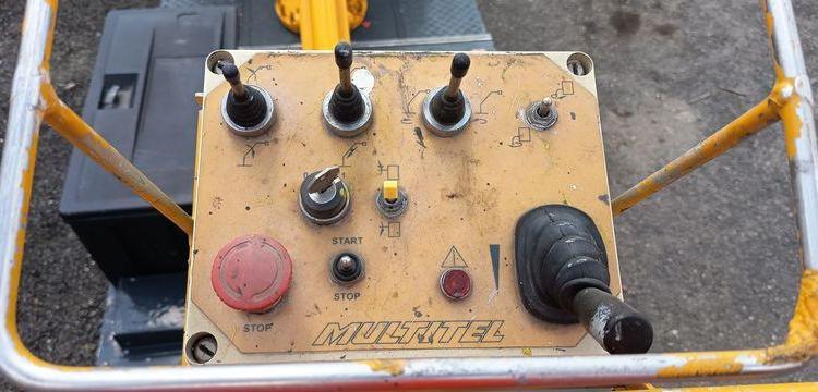 MAZDA MAZDA E 2200 AVEC NACELLE MULTITEL 145 ALU – 16 METRES – DIESEL – 3139 HEURES BLANC CW-976-ST