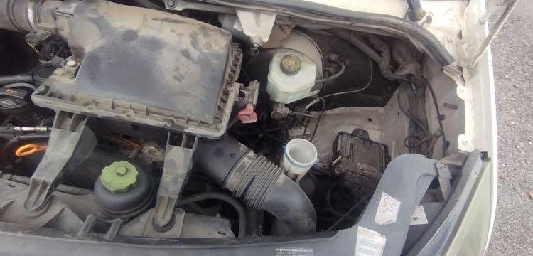 VOLKSWAGEN CRAFTER 35 2,5TDI DPF FOURGON MOYEN 109CV – DIESEL – 315360 KMS – ANNEE 2009 BLANC DA-144-RS