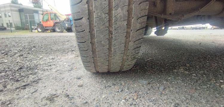 VOLKSWAGEN CRAFTER 35 2,5TDI DPF FOURGON MOYEN 109CV – DIESEL – 315360 KMS – ANNEE 2009 BLANC DA-144-RS