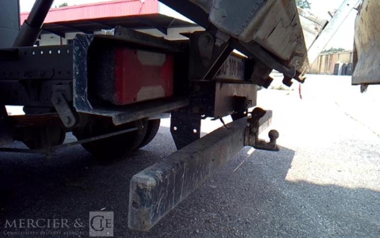 IVECO 35C13 BENNE SIMPLE CABINE COFFRE ROUGE DD-100-VM