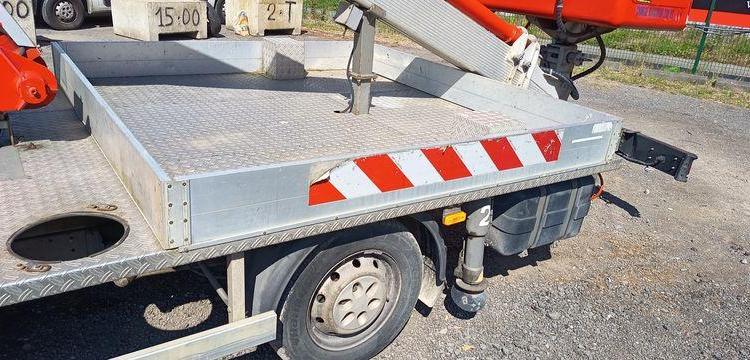 IVECO 35S11 AVEC NACELLE MULTITEL 160ALUDS 16M – DIESEL – 3462 HEURES – 69060 KMS ROUGE DD-697-AF