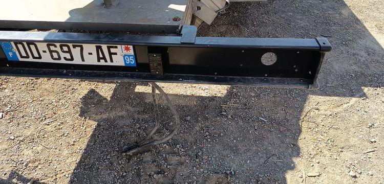 IVECO 35S11 AVEC NACELLE MULTITEL 160ALUDS 16M – DIESEL – 3462 HEURES – 69060 KMS ROUGE DD-697-AF