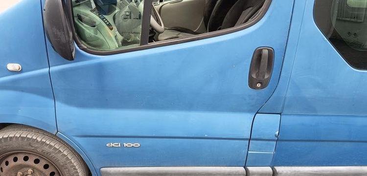 RENAULT TRAFIC 2 L1H1 1000 KGS 1,9 DCI COMBI COURT 100CV – DIESEL – 405062 KMS – AN 2005 BLEU DE-084-DV