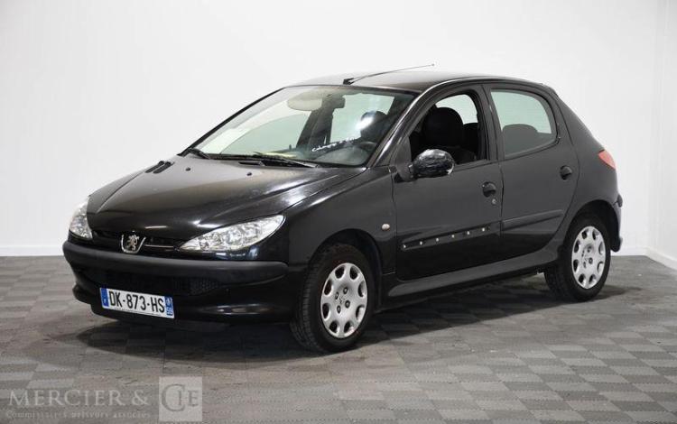 PEUGEOT 206 1,4 HDI 70 X-LINE NOIR DK-873-HS