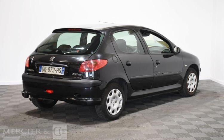 PEUGEOT 206 1,4 HDI 70 X-LINE NOIR DK-873-HS