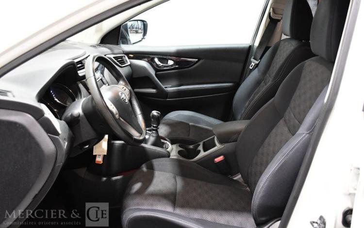 NISSAN QASHQAI 1.2 DIGT 115CH ACENTA 2WD BLANC DL-557-NY