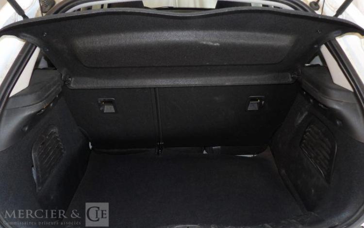 CITROEN C3 1,6 HDI 90CH CONFORT BLANC DR-556-KX