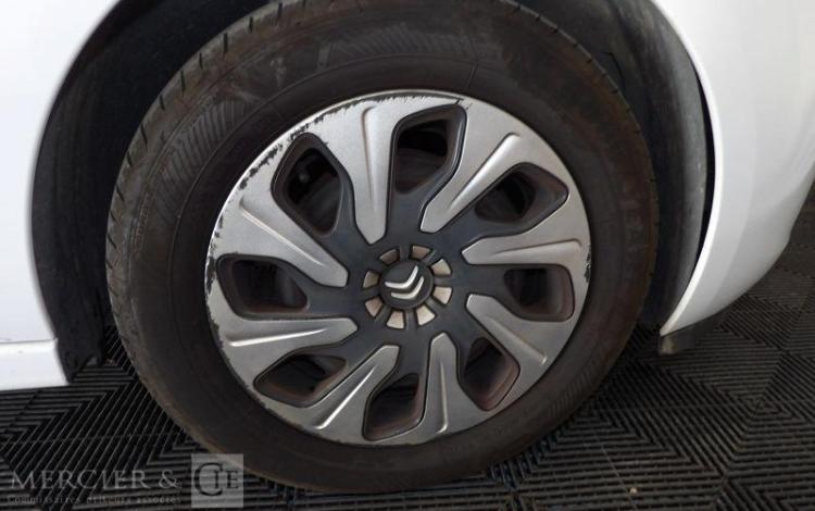 CITROEN C3 1,6 HDI 90CH CONFORT BLANC DR-556-KX