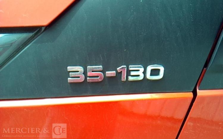 IVECO 35-130 BENNE SIMPLE CABINE COFFRE ROUGE DR-993-QM