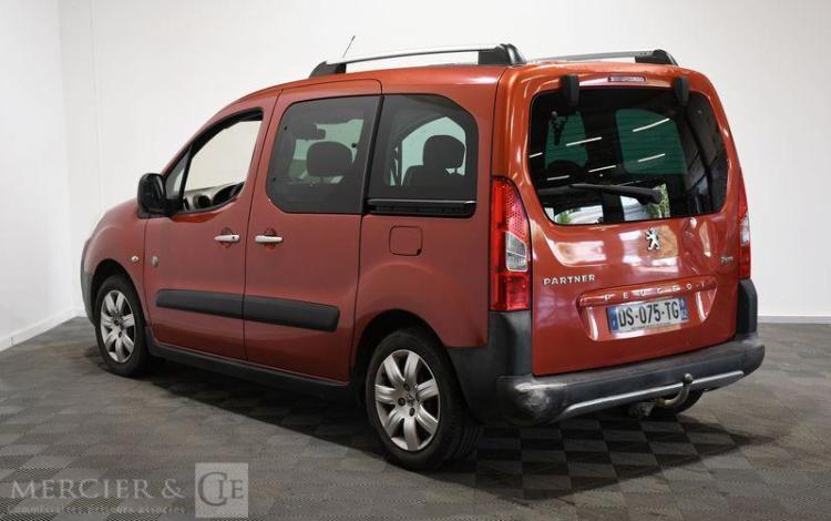 PEUGEOT PARTNER 1,6 HDI 90CH OUTDOOR ORA DS-075-TG