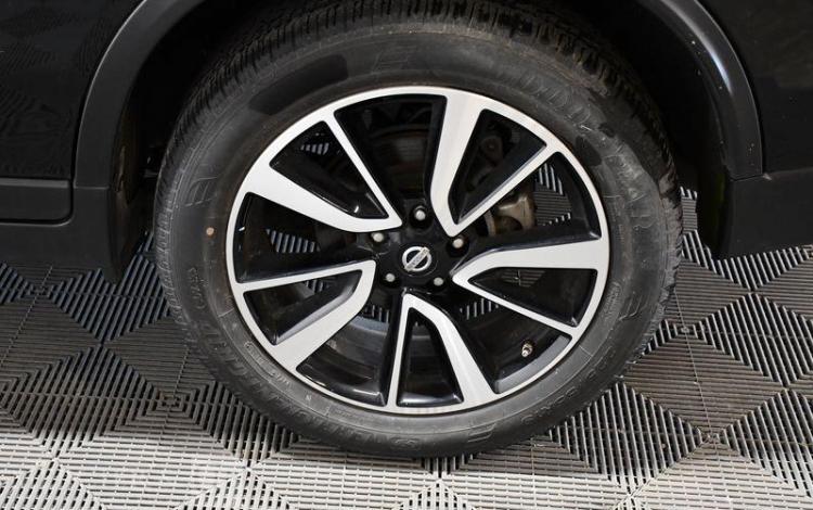 NISSAN X-TRAIL DCI130 EURO6 6MT 4X2 TEKNA NOIR DX-266-CV