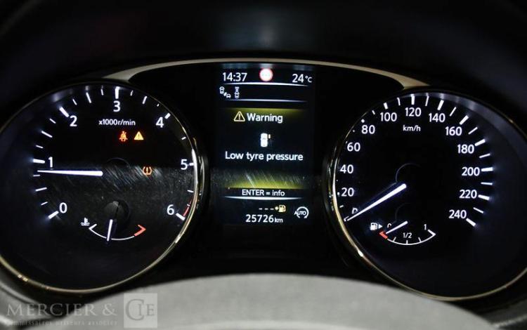 NISSAN X-TRAIL DCI130 EURO6 6MT 4X2 TEKNA NOIR DX-266-CV