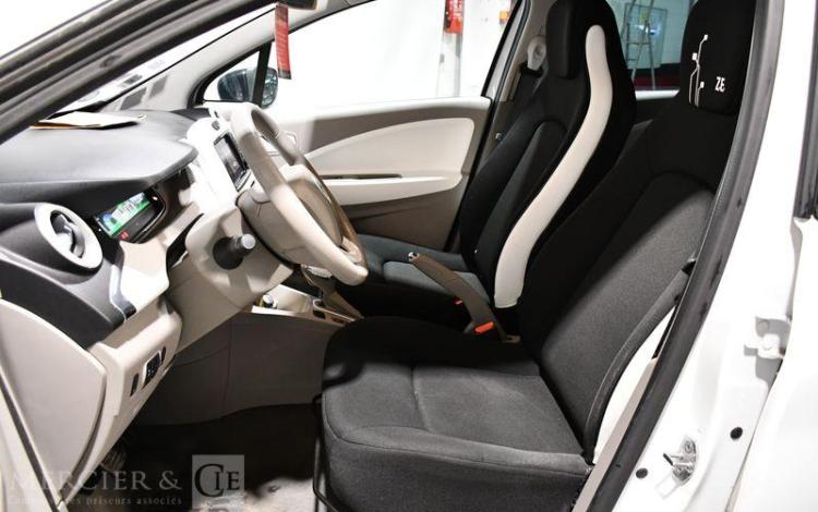 RENAULT ZOE 90CH 22KWH LIFE ACHAT INTEGRAL BLANC DX-571-ST