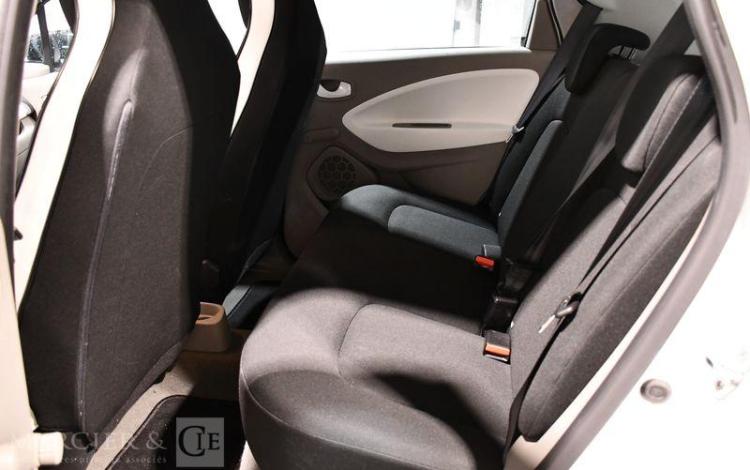 RENAULT ZOE R240 ZE 90 22KWH LOCATION CHARGE-NORMALE LIFE BVA BLANC DY-223-BT