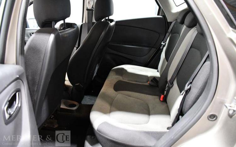 RENAULT CAPTUR 0.9 TCE 90 ENERGY ZEN GRIS DY-721-DW