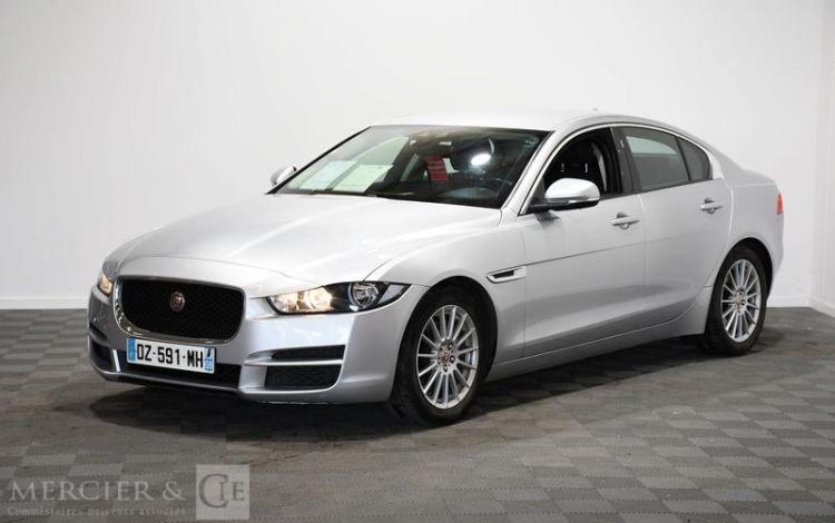 JAGUAR XE 2,0 D 165 E-PERFORMANCE PURE BVA GRIS DZ-591-MH