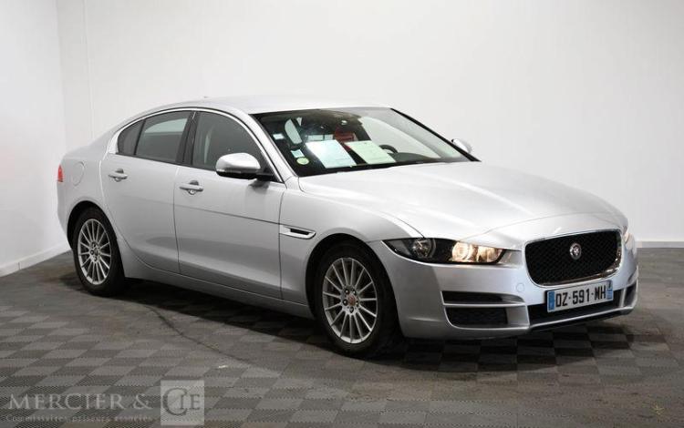 JAGUAR XE 2,0 D 165 E-PERFORMANCE PURE BVA GRIS DZ-591-MH