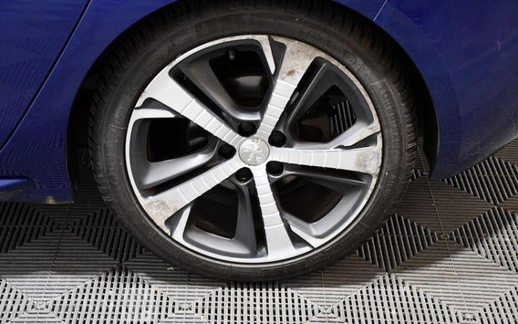 PEUGEOT 308 2,0 BLUEHDI 180 GT EAT BVA BLEU EB-329-GV