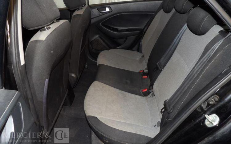 HYUNDAI I20 1,1 CRDI 75CH INTUITIVE NOIR EB-463-DY