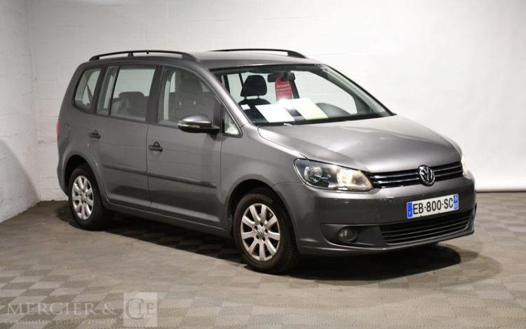 VOLKSWAGEN TOURAN 1,6 TDI105 BUSINESS TRENDLINE 7 PLS GRIS EB-800-SC