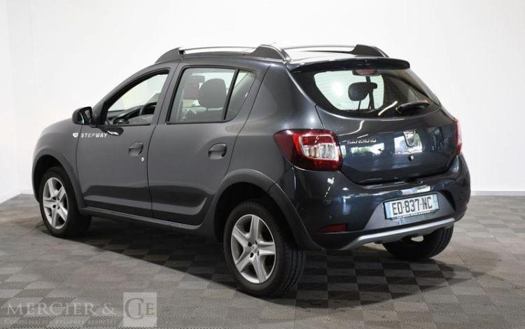 DACIA SANDERO STEPWAY 1.5 DCI 90 PRESTIGE GRIS ED-837-NC