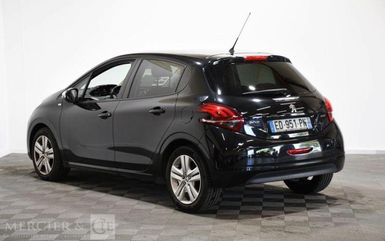 PEUGEOT 208 1.2 PURETECH 80CH STYLE NOIR ED-951-PN