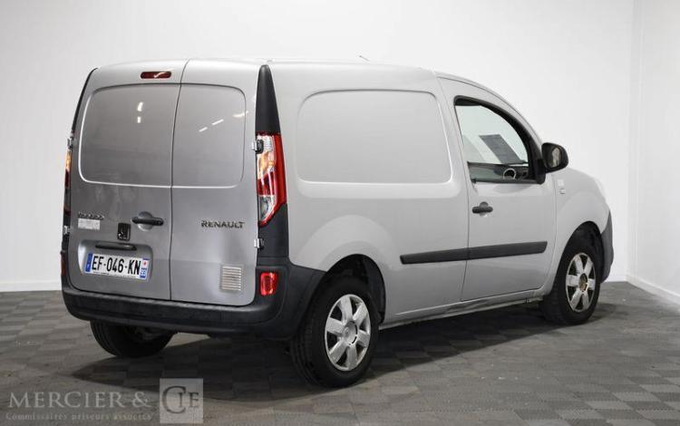 RENAULT KANGOO EXPRESS DCI 75 CONFORT GRIS EF-046-KN