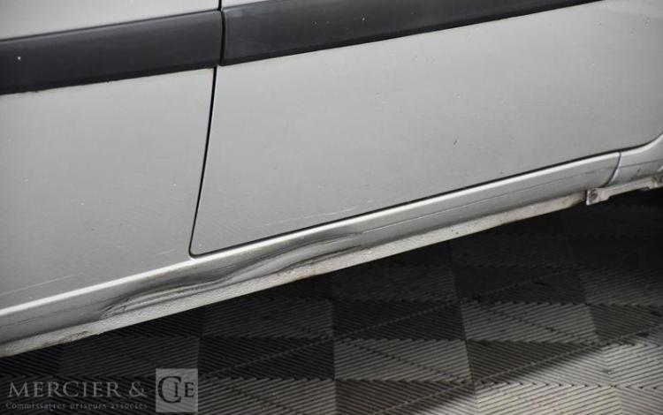 RENAULT KANGOO EXPRESS DCI 75 CONFORT GRIS EF-046-KN