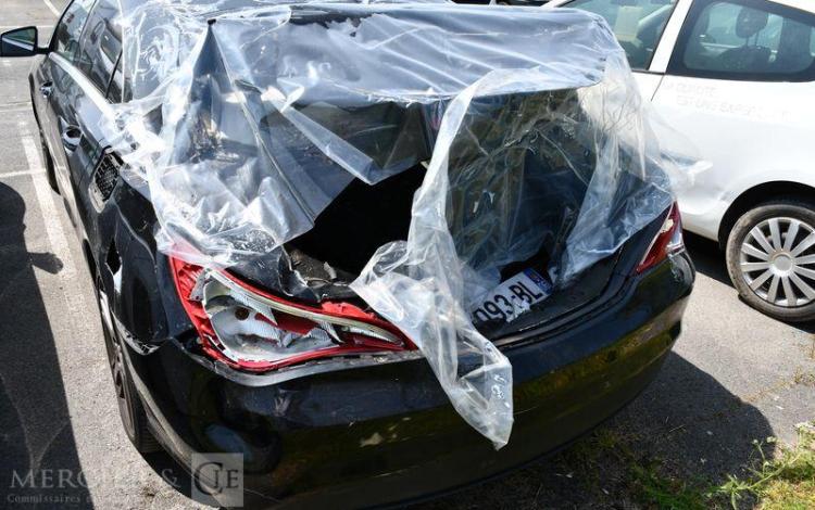 MERCEDES CLA 200d opp vp endommagé 31/12/24 + mention ve 18/12/24 avec rapport expert NOIR EF-093-BL