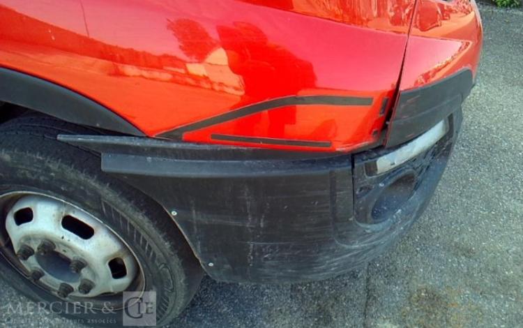 IVECO 35-130 BENNE SIMPLE CABINE ROUGE EG-024-PY