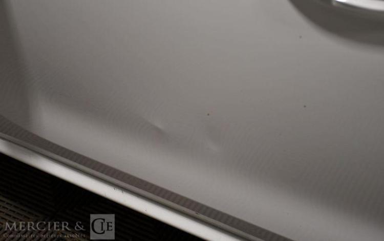 PEUGEOT 208 1.2 PURETECH 82CH STYLE vente à pro pour pieces sans carte grise BLANC EG-598-AH