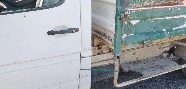 MERCEDES SPRINTER 411 CDI 2,2 D CHASSIS CABINE LONG 109 CV AVEC BENNE – 227626 KMS BLANC EH-179-BD