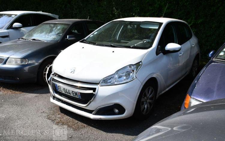 PEUGEOT 208 AFF 1,6 BLUEHDI 75 PREMIUM BLANC EL-044-EM