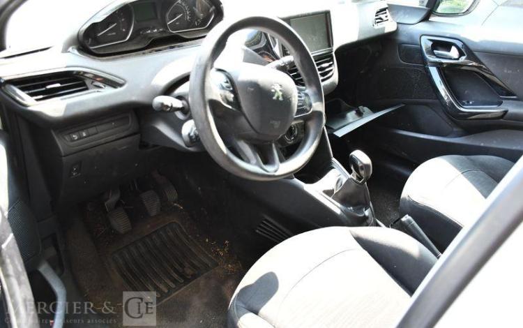 PEUGEOT 208 AFF 1,6 BLUEHDI 75 PREMIUM BLANC EL-044-EM