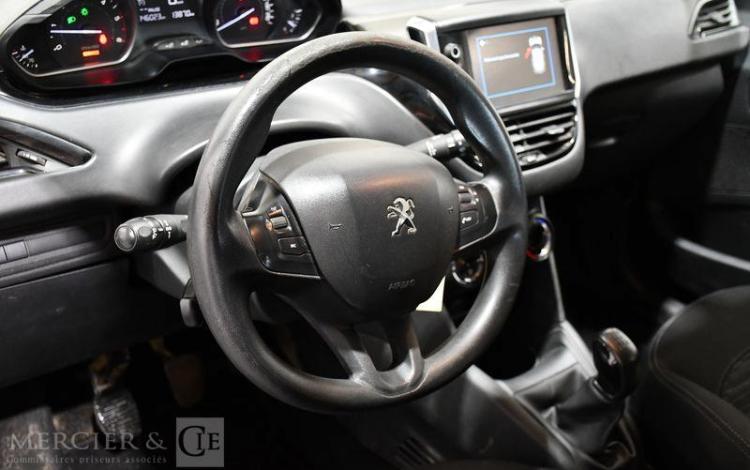 PEUGEOT 208 STE 1,6 BLUE HDI 100 PREMIUM BLANC EM-623-AJ