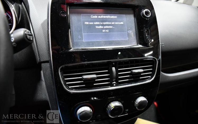 RENAULT CLIO 0.9 TCE 90 ENERGY LIMITED ROUGE EM-899-CF