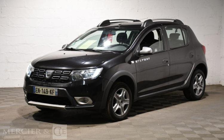 DACIA SANDERO STEPWAY 1,5 DCI 90 NOIR EN-149-KF