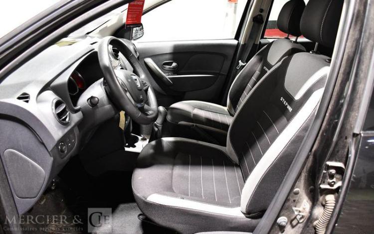 DACIA SANDERO STEPWAY 1,5 DCI 90 NOIR EN-149-KF