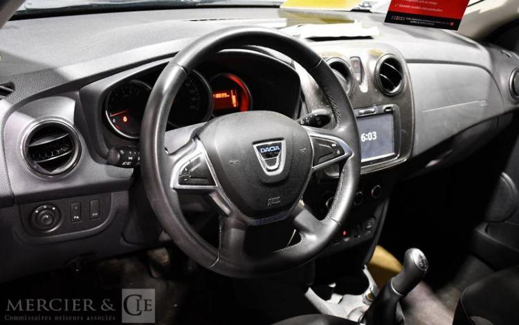 DACIA SANDERO STEPWAY 1,5 DCI 90 NOIR EN-149-KF