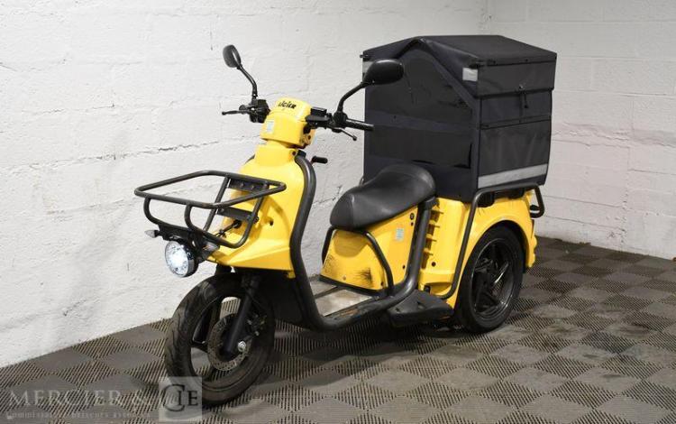 LIGIER STABY JAUNE EQ-181-KT
