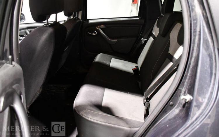 DACIA DUSTER BLACK TOUCH DCI 110 4X2 GRIS ER-414-HG