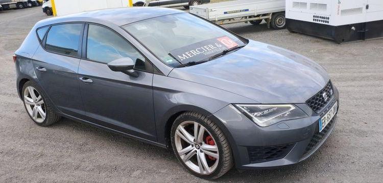 SEAT LEON CUPRA 1,6 TSI – ESSENCE – 104524 KMS – POUR PIECES – GRIS WW-626-LS