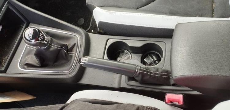 SEAT LEON CUPRA 1,6 TSI – ESSENCE – 104524 KMS – POUR PIECES – GRIS WW-626-LS