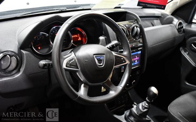 DACIA DUSTER 1,5 DCI 110CH BLACK TOUCH 4X2 GRIS ER-878-MA