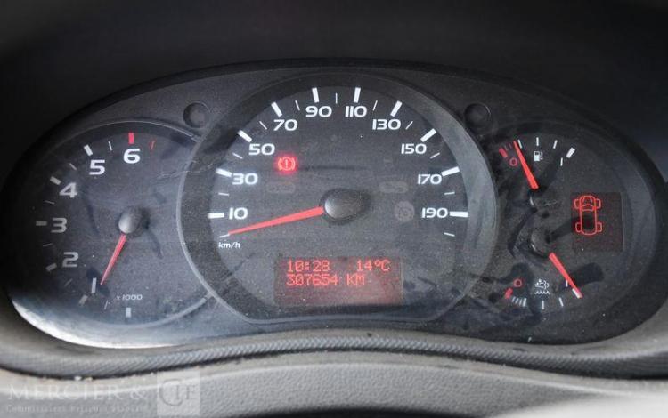 RENAULT MASTER FOURGON 35 L2H2 2.3 DCI 130 GRAND-CONFORT 7 PLACES BLANC ES-866-MV