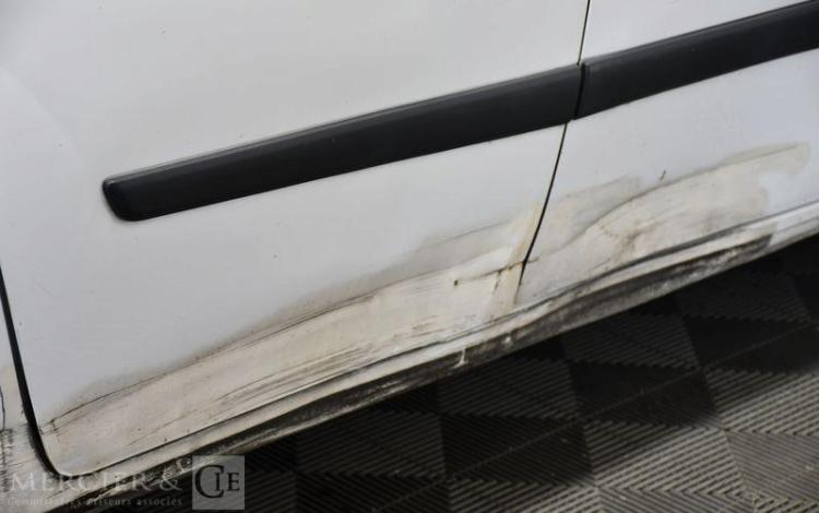 RENAULT KANGOO EXPRESS DCI 90CH GD CFT BLANC ET-132-SM