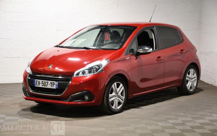 PEUGEOT 208 1,2 PURE TECH  EV-507-YP
